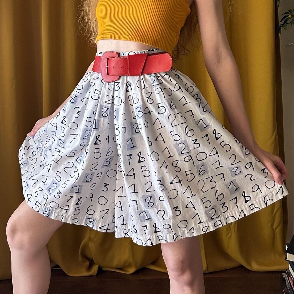 1980s Number Print High Waisted Wide Leg Shorts,  Size Small